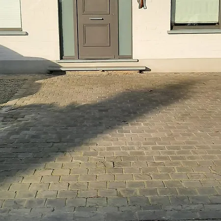 Gezellige Studio Met Terras En Gratis Parking Oudenaarde Exterior foto